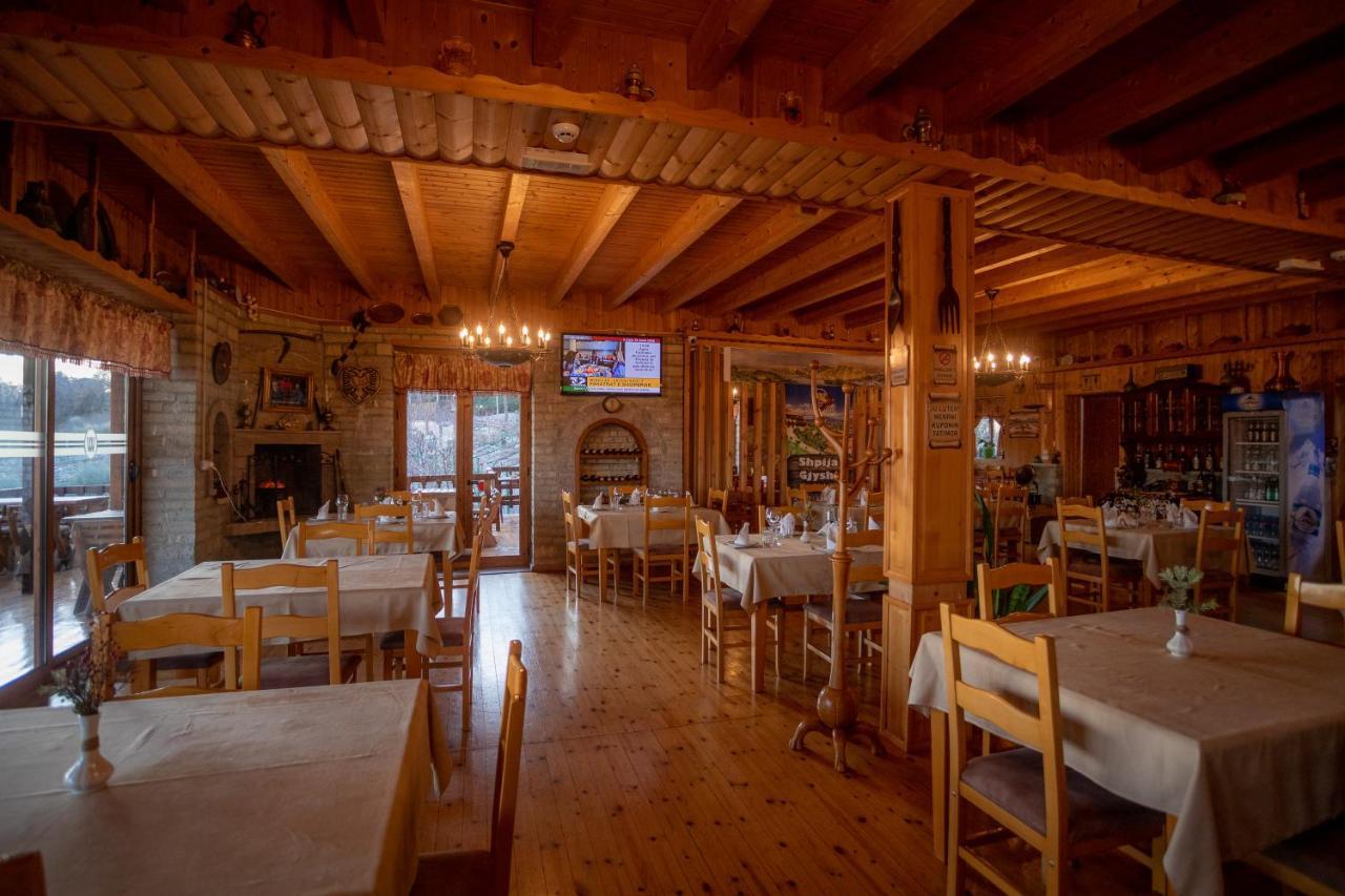 Wooden House Hotel Shkoder Exterior photo